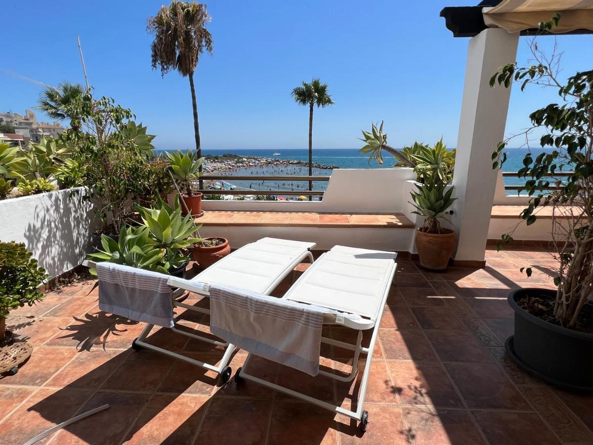 Playa Cristo Amazing Beach Terrace Appartment エステポナ エクステリア 写真