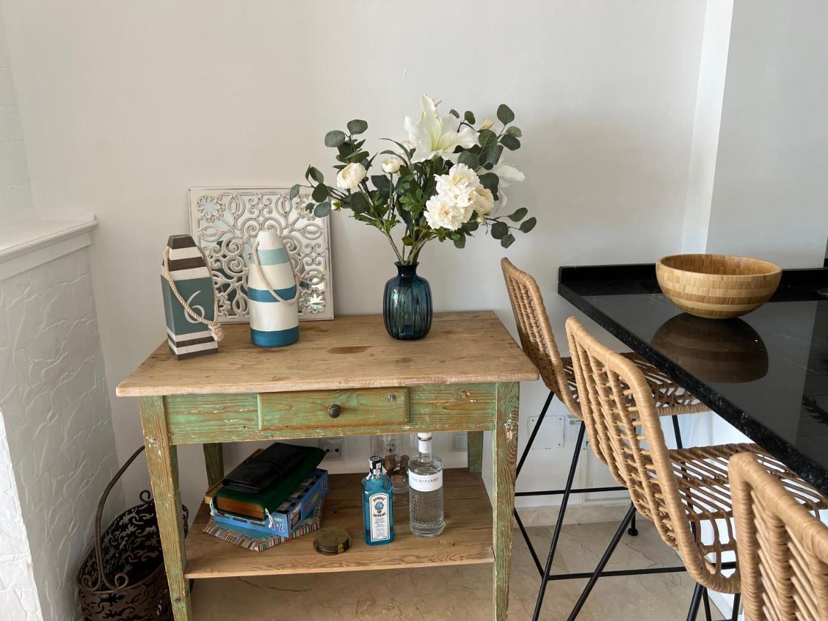 Playa Cristo Amazing Beach Terrace Appartment エステポナ エクステリア 写真