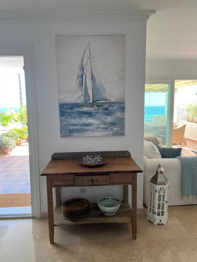 Playa Cristo Amazing Beach Terrace Appartment エステポナ エクステリア 写真