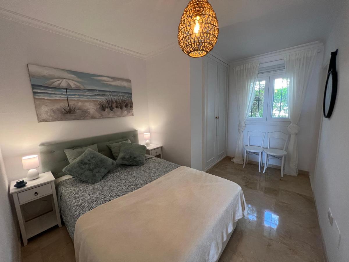Playa Cristo Amazing Beach Terrace Appartment エステポナ エクステリア 写真