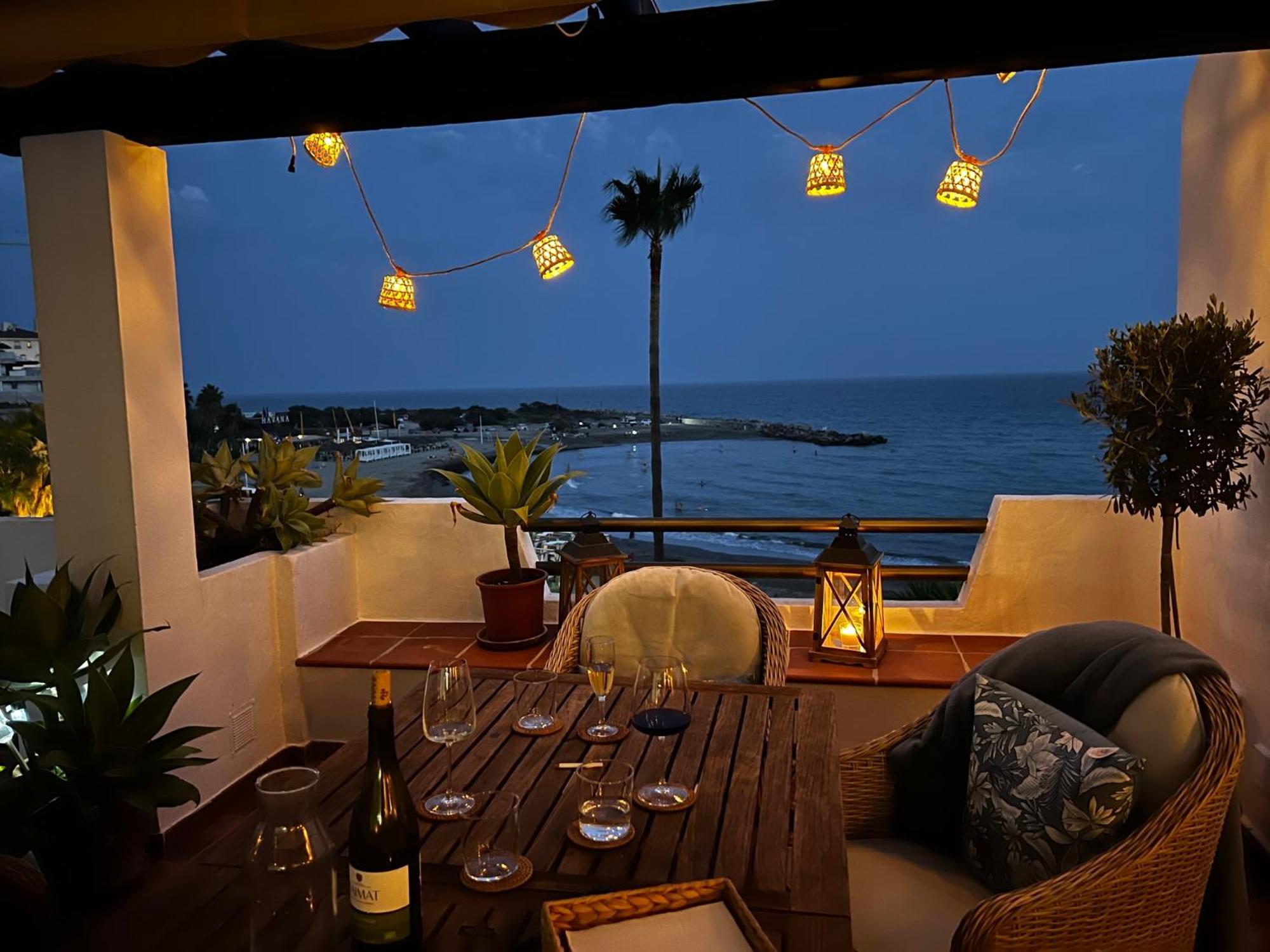 Playa Cristo Amazing Beach Terrace Appartment エステポナ エクステリア 写真