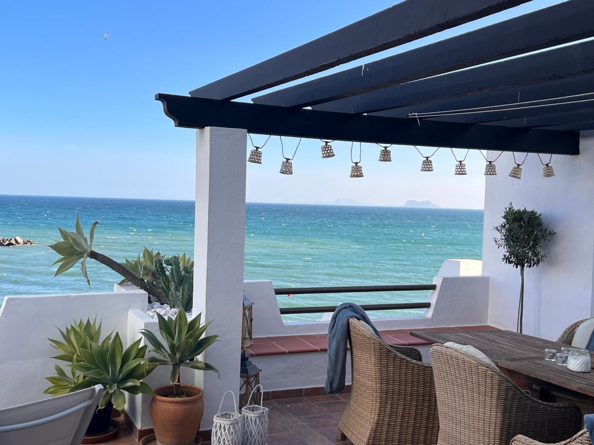 Playa Cristo Amazing Beach Terrace Appartment エステポナ エクステリア 写真